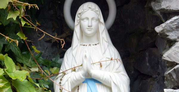 Beata Maria Vergine di Lourdes